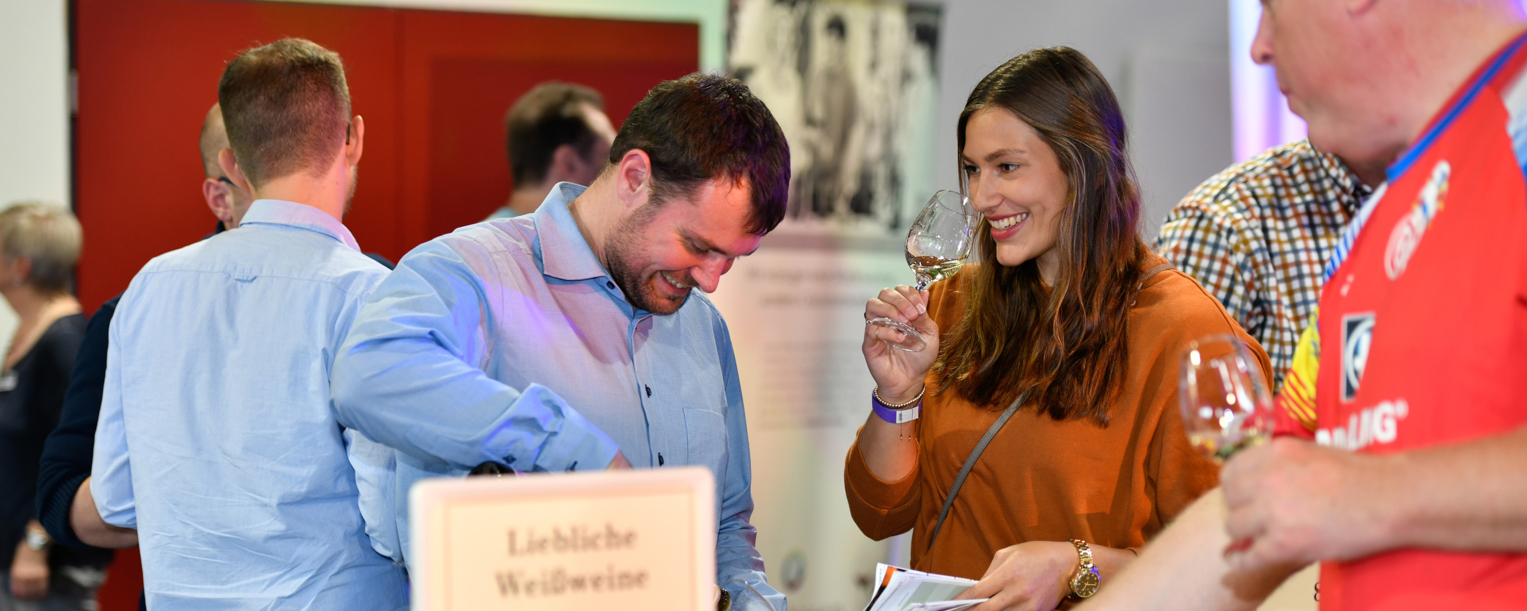Mit RNN-KombiTicket zum Weinforum Rheinhessen