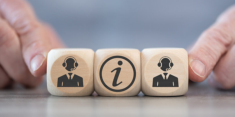 Würfel mit Service-Icons